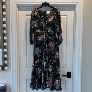 Gorgeous Cinq a Sept Black V neck Dress with Floral Accents - Size 10